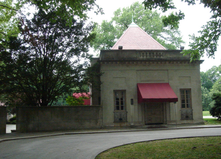 William F. Curtis Arboretum, United States